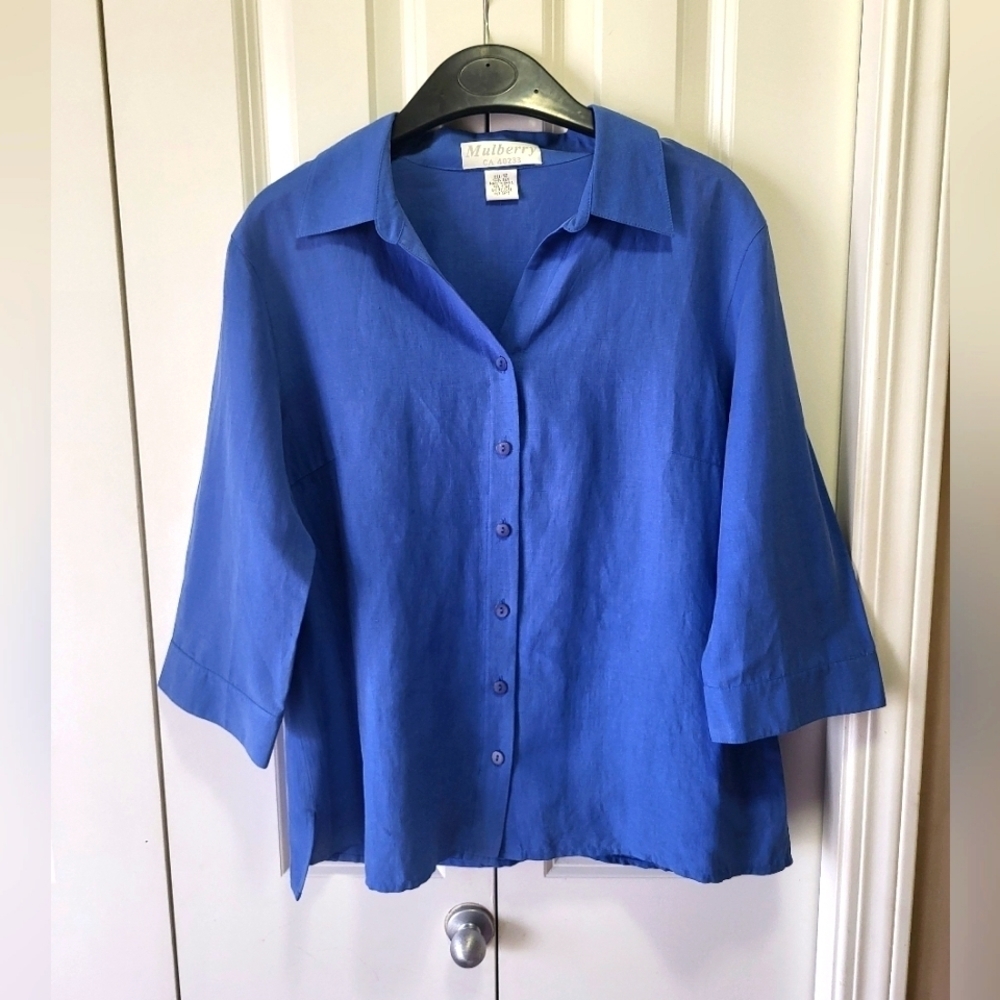 MULBERRY - Vintage - Size 12 100% Silk Blue Button-down Top